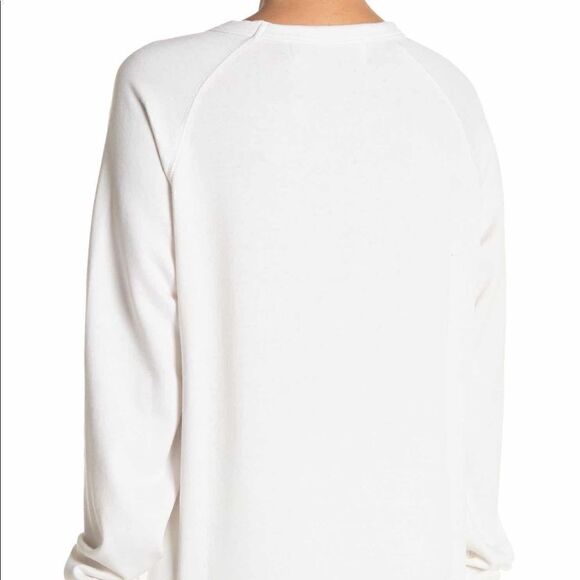 Oversized Open Heart Sweatshirt - Picture 3 of 6